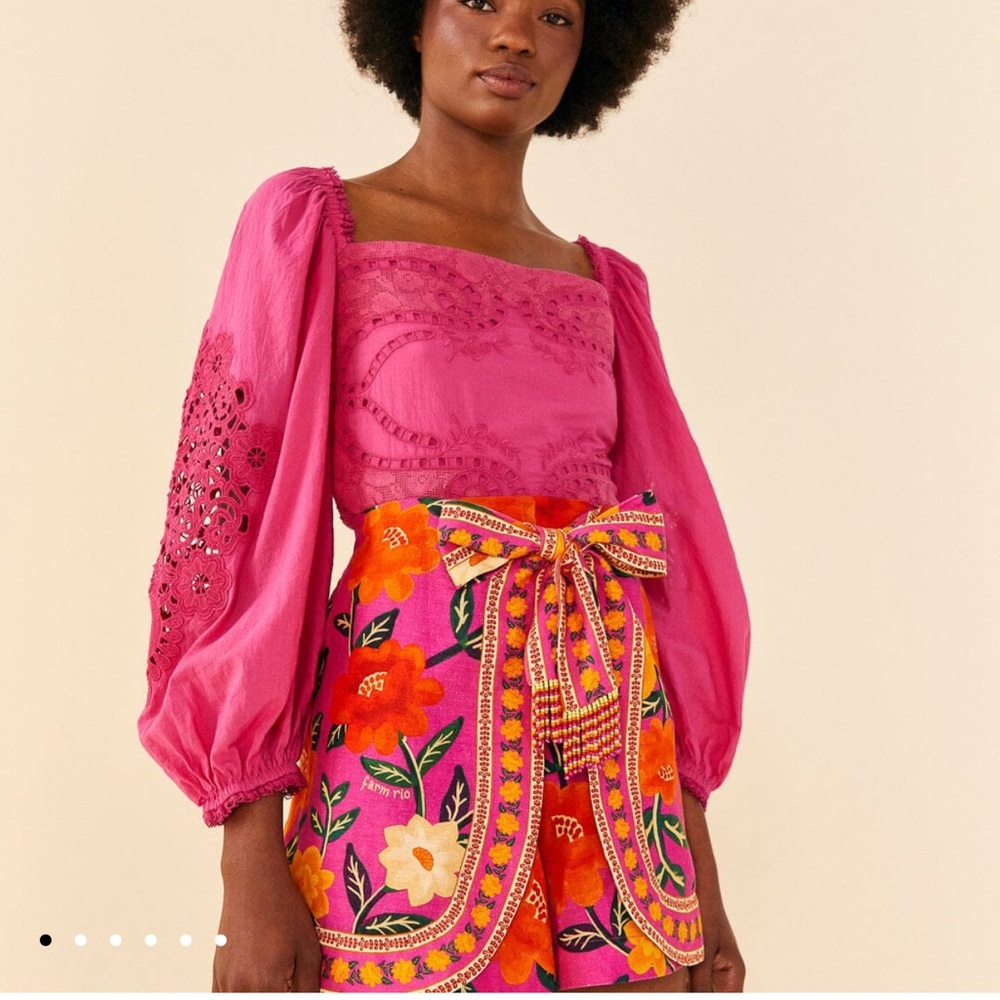 Farm rio pink flower tapestry shorts